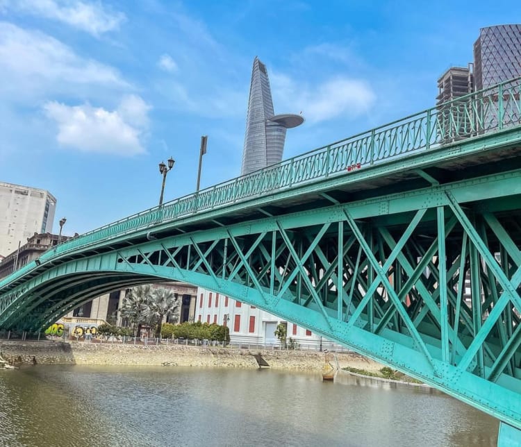 Top 5 Most Beautiful Bridges in Ho Chi Minh City